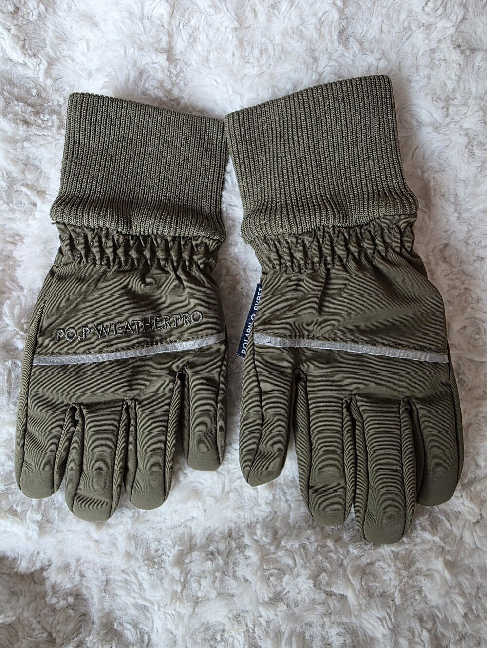 Polarn O. Pyret Olive Green Weather-Resistant Kids Gloves